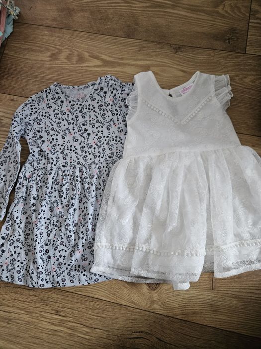 Sukienki r.80 Smyk i Pepco