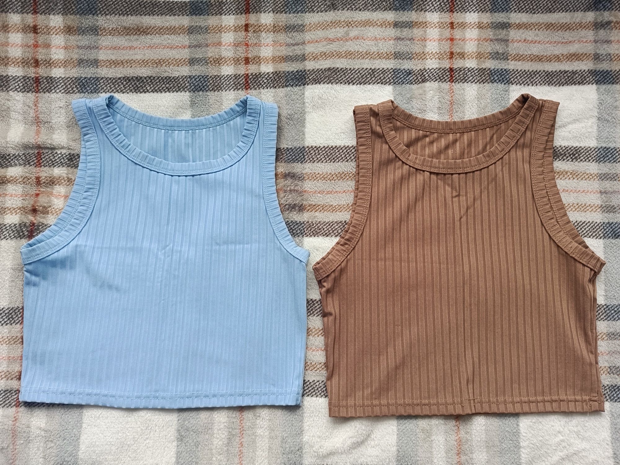 Koszulka crop top