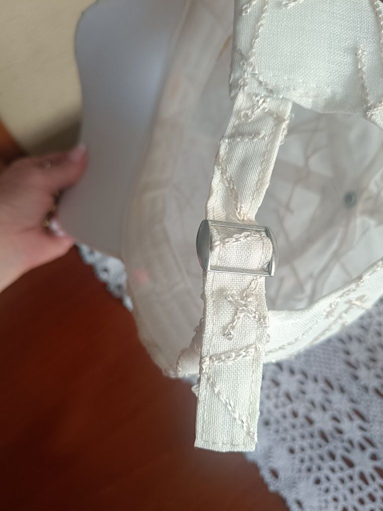 Czapka z daszkiem ecru sprzedaż