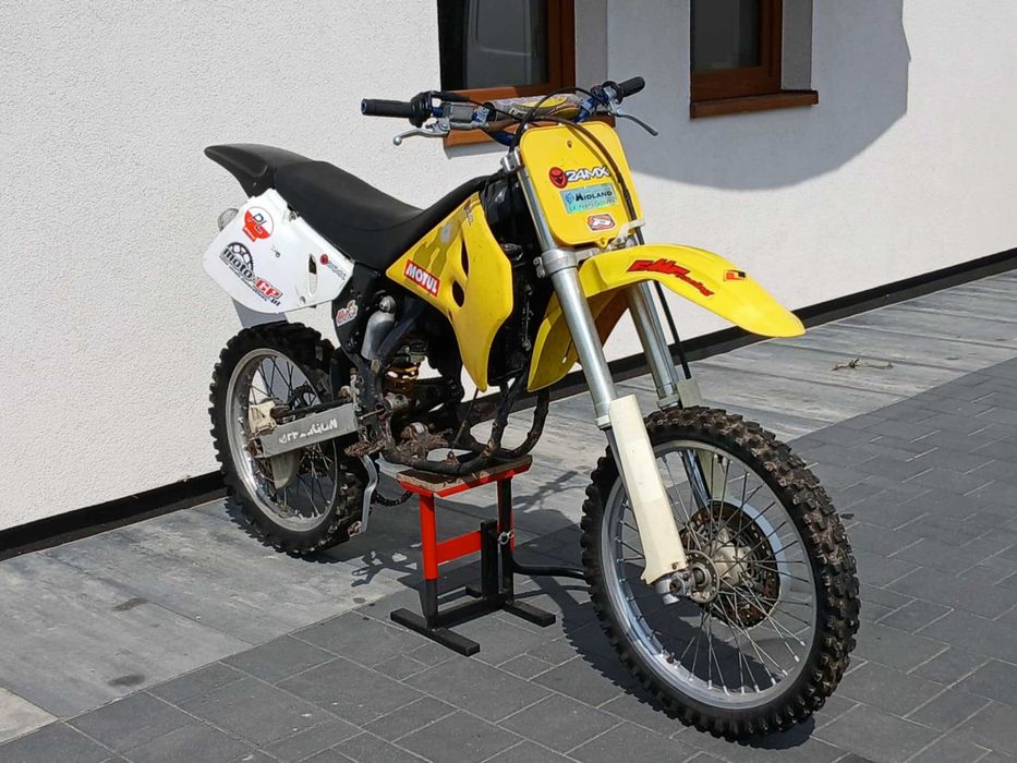 Cross Suzuki RM 250 2t