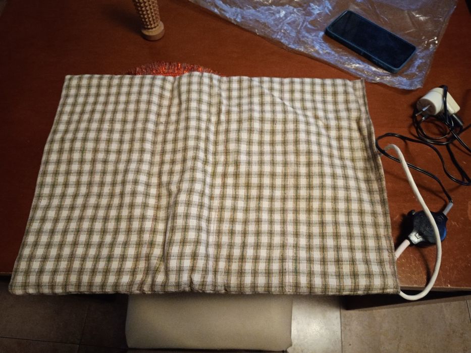Nowa nieużywana poduszka elektryczna z PRL