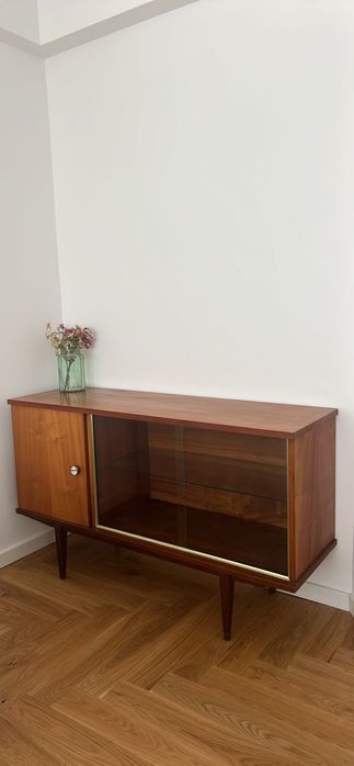 Buffet vintage 60s