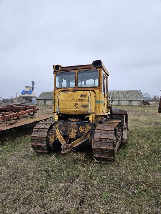 Трактор гусеничний Т170