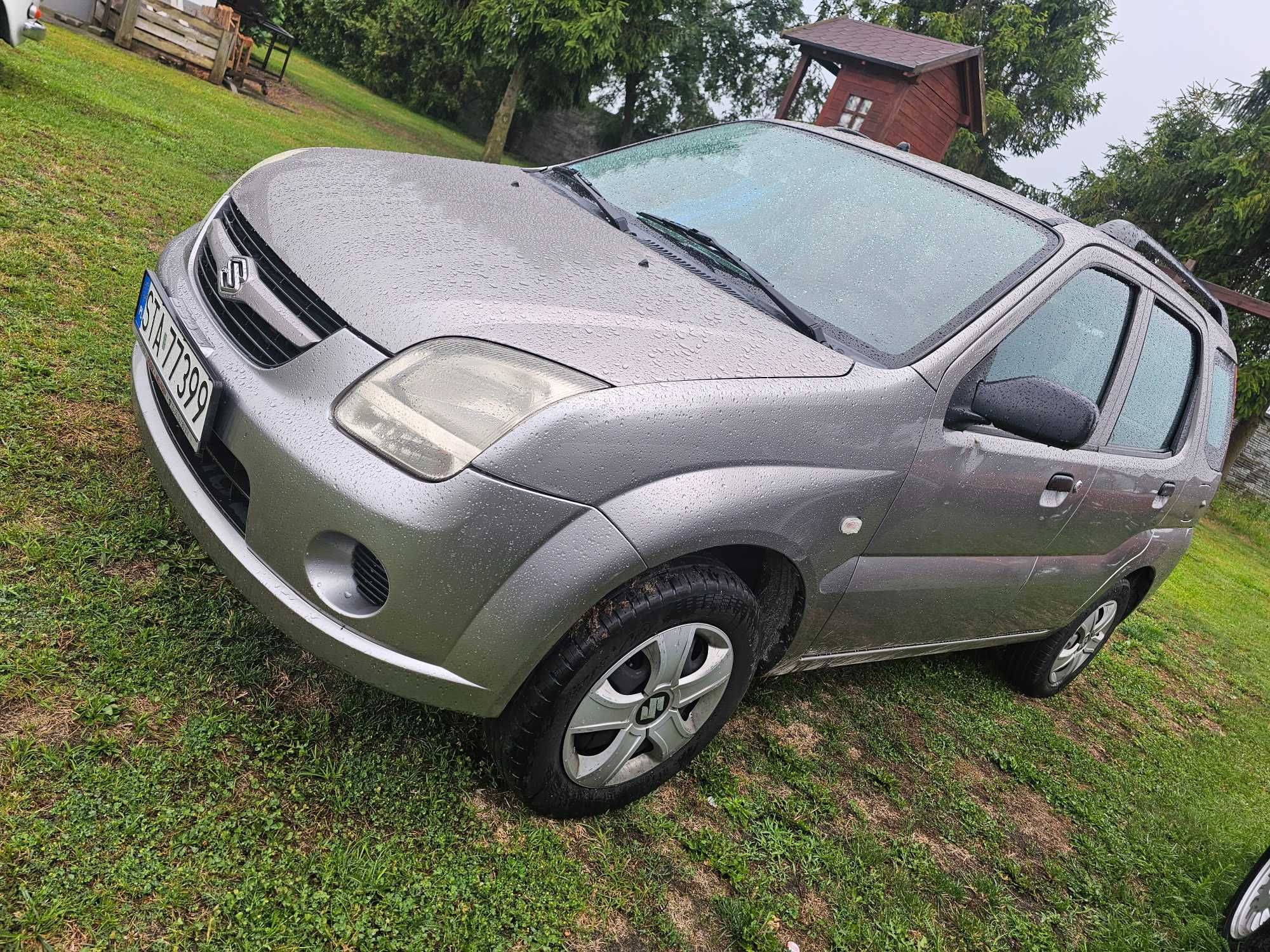 Suzuki Ignis  sprawna klimatyzacja badanie techniczne i oc do 06.2026r