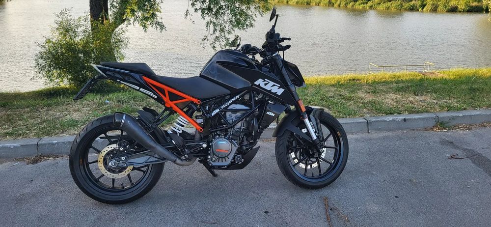 KTM Duke