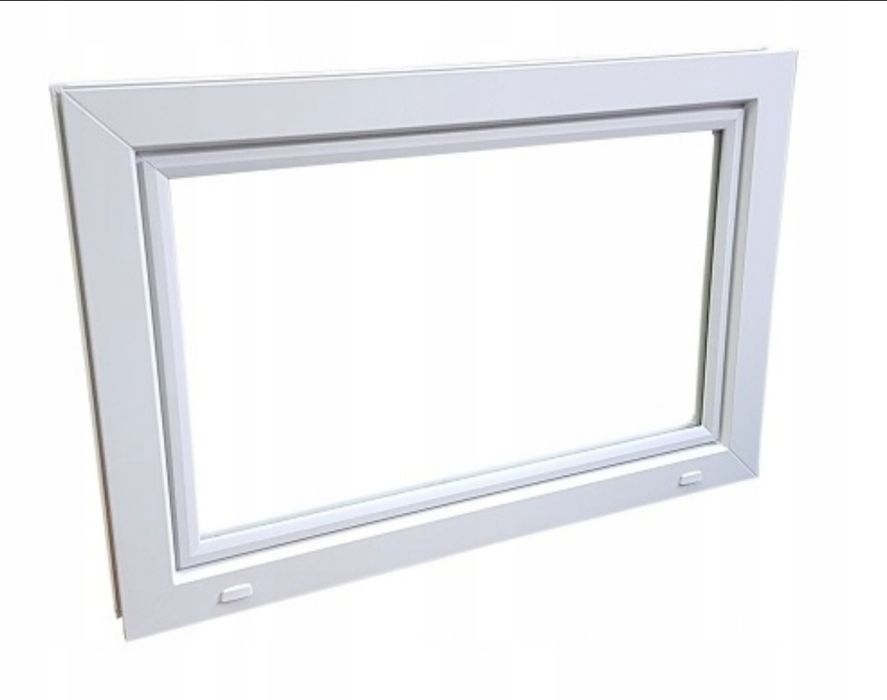 Okno piwniczne białe