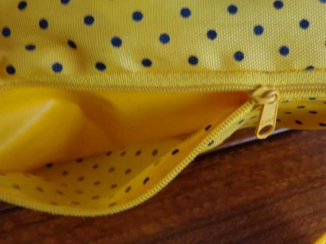 Bolsa de cintura, da marca Nici