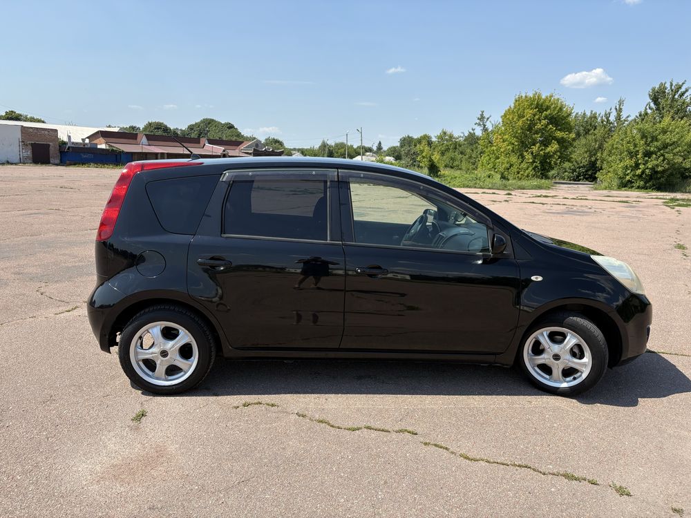 Nissan Note 2011