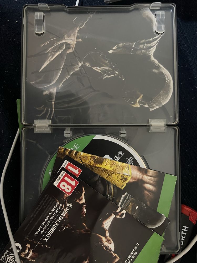 Vendo X box one 2 comandos+kinect+jogos+volante