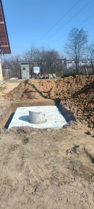 Roboty Ziemne Usługi koparko  ładowarką CAT Pracę Ziemne Odśnieżanie