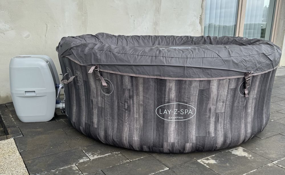 Jacuzzi Lay Z Spa Bahamas nowe