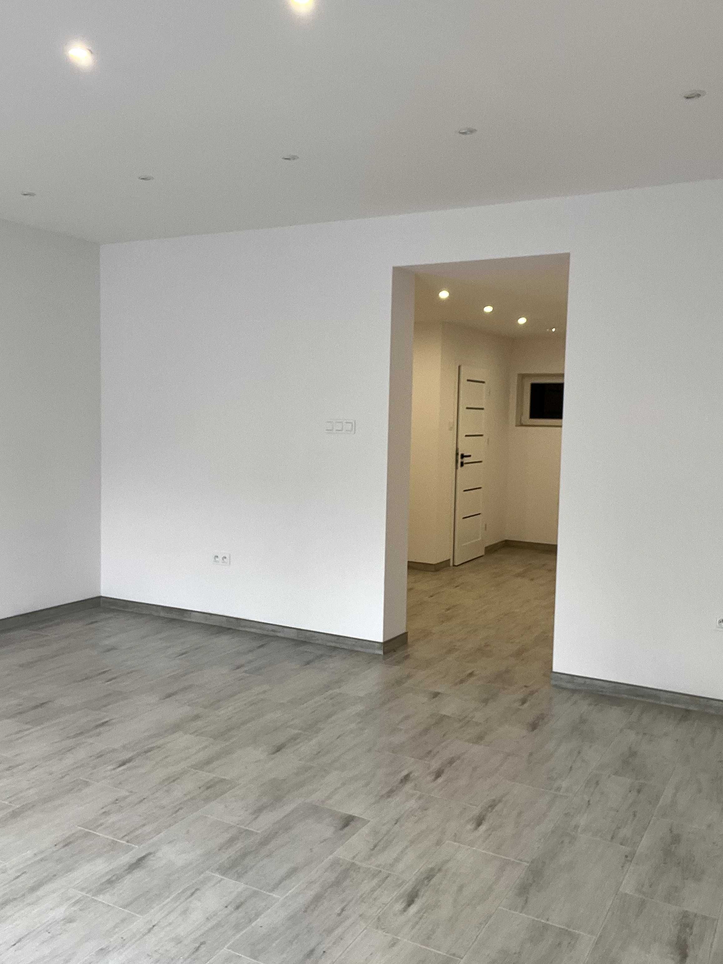 Wynajmę lokal parter 50 m2 z witryną, centrum Otwocka