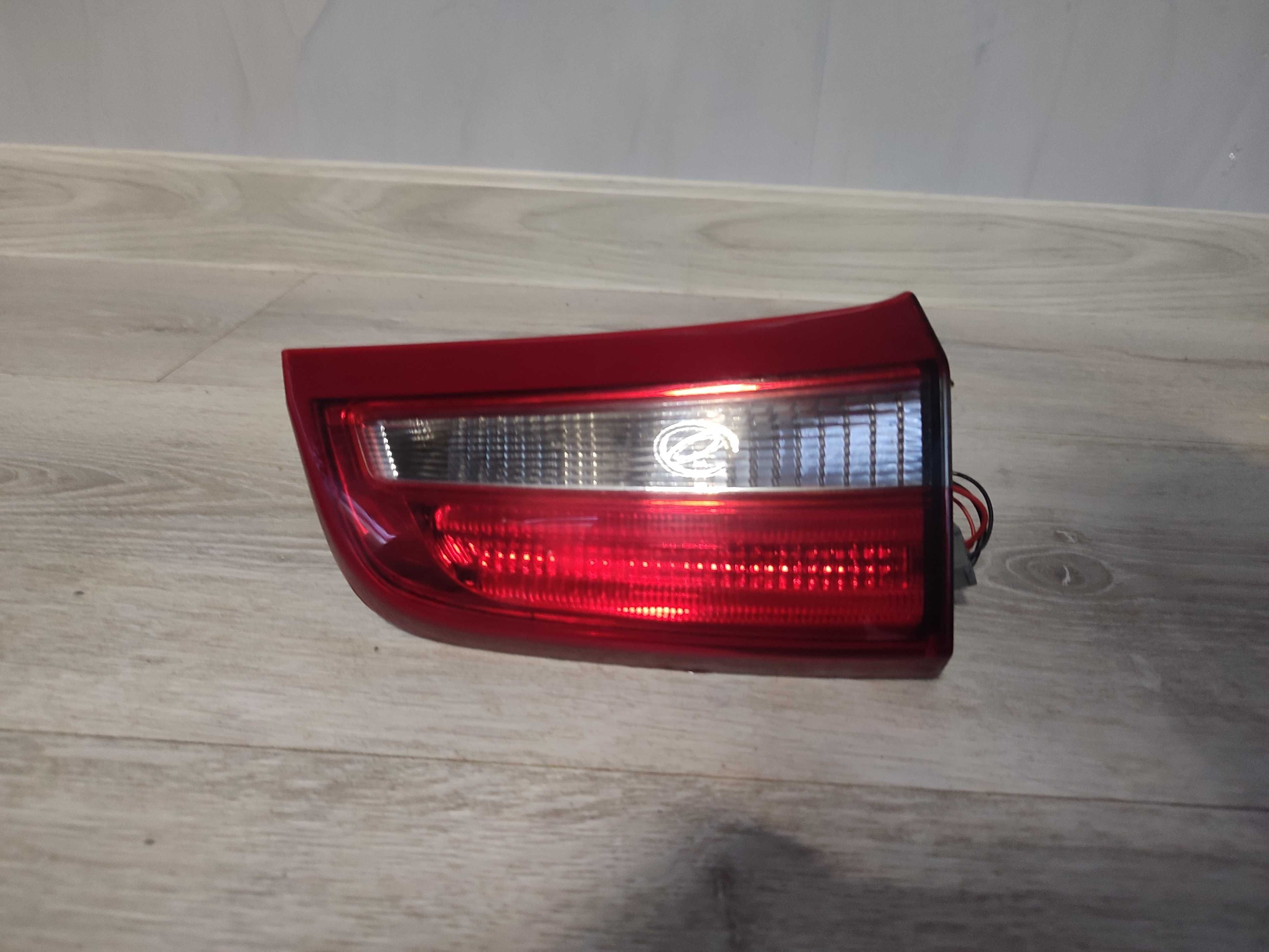 Lampa tylna zespolona Volvo s60