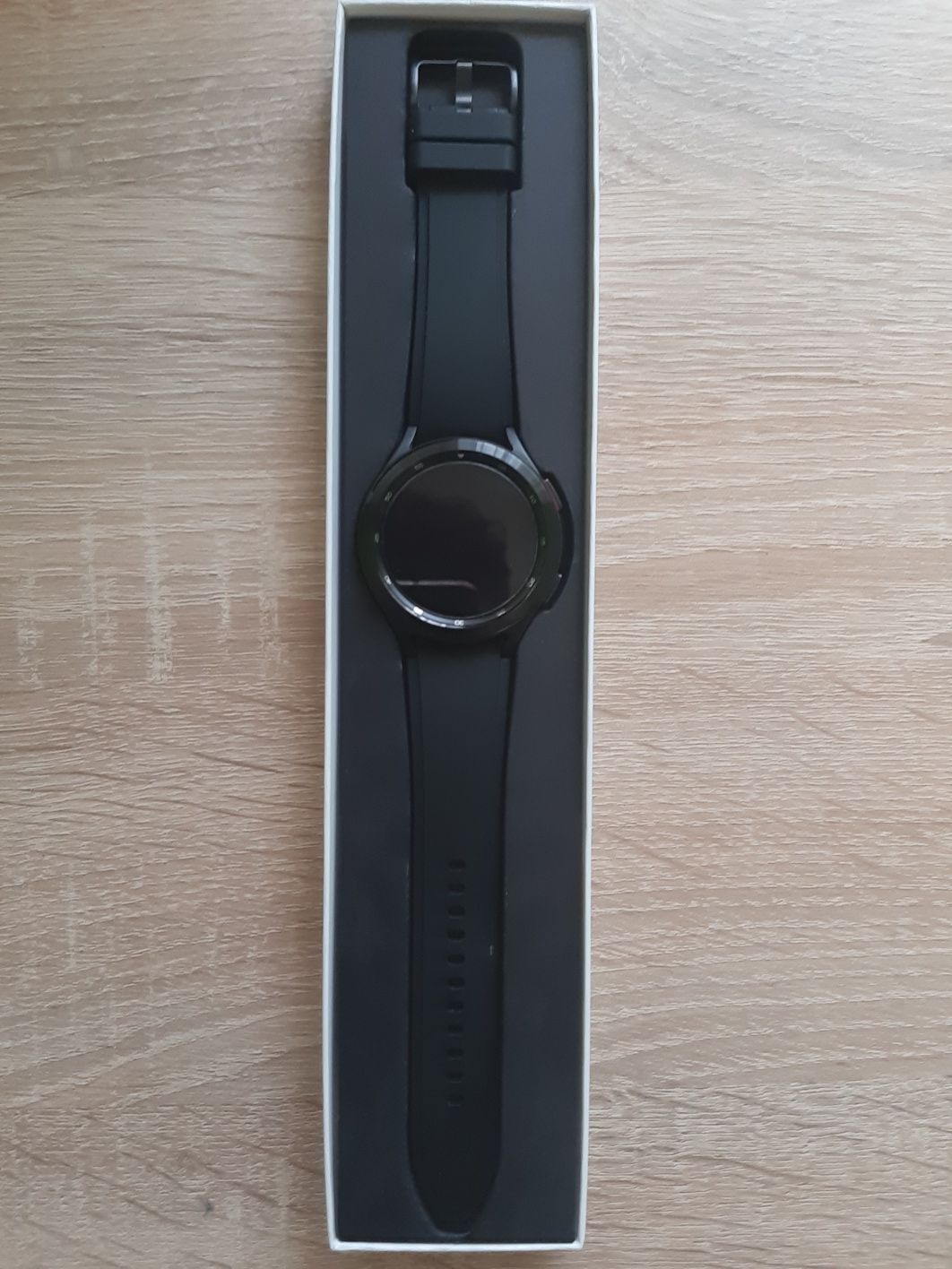 Samsung galaxy watch 4 classic 46mm. Kolor czarny