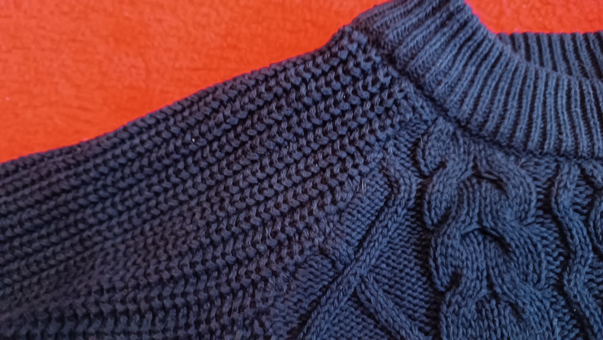 Sweter chłopięcy 110