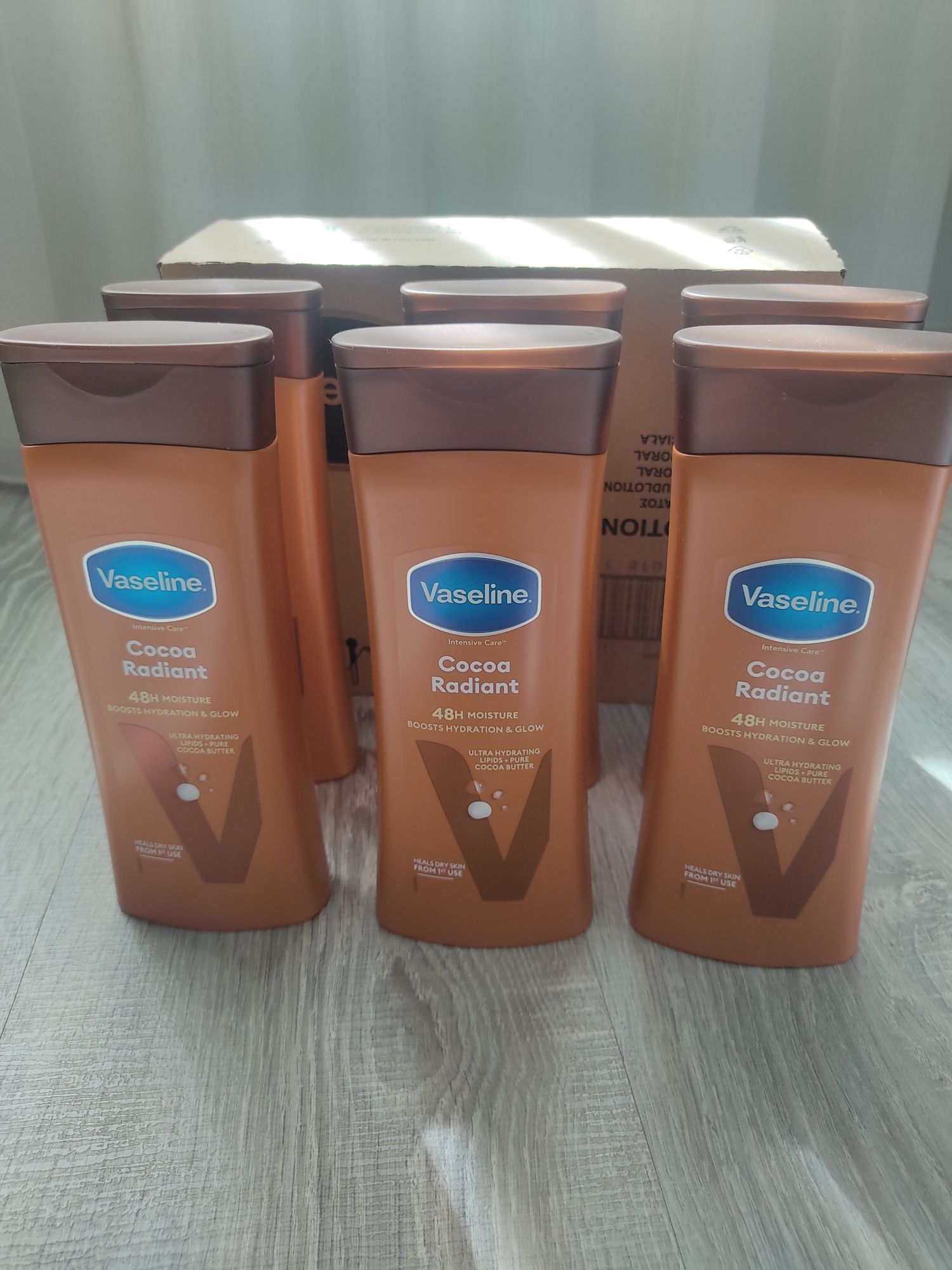 Creme corporal Vaseline Cocoa radiante 400ml