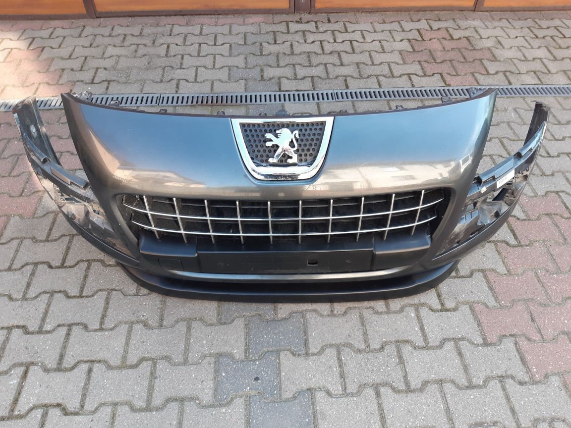 Zderzak Przedni Peugeot 3008 I przed Liftem T84 Chrom Kratka Orginal