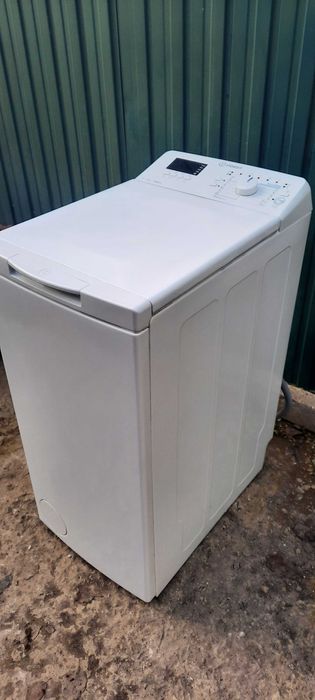 Пральна машина Індезіт на 5 кг завантаження