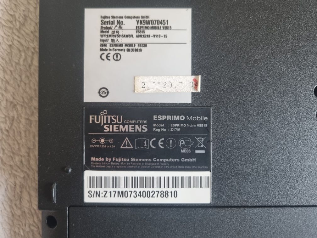 Laptop Fujitsu Siemens Esprimo Mobile v5515