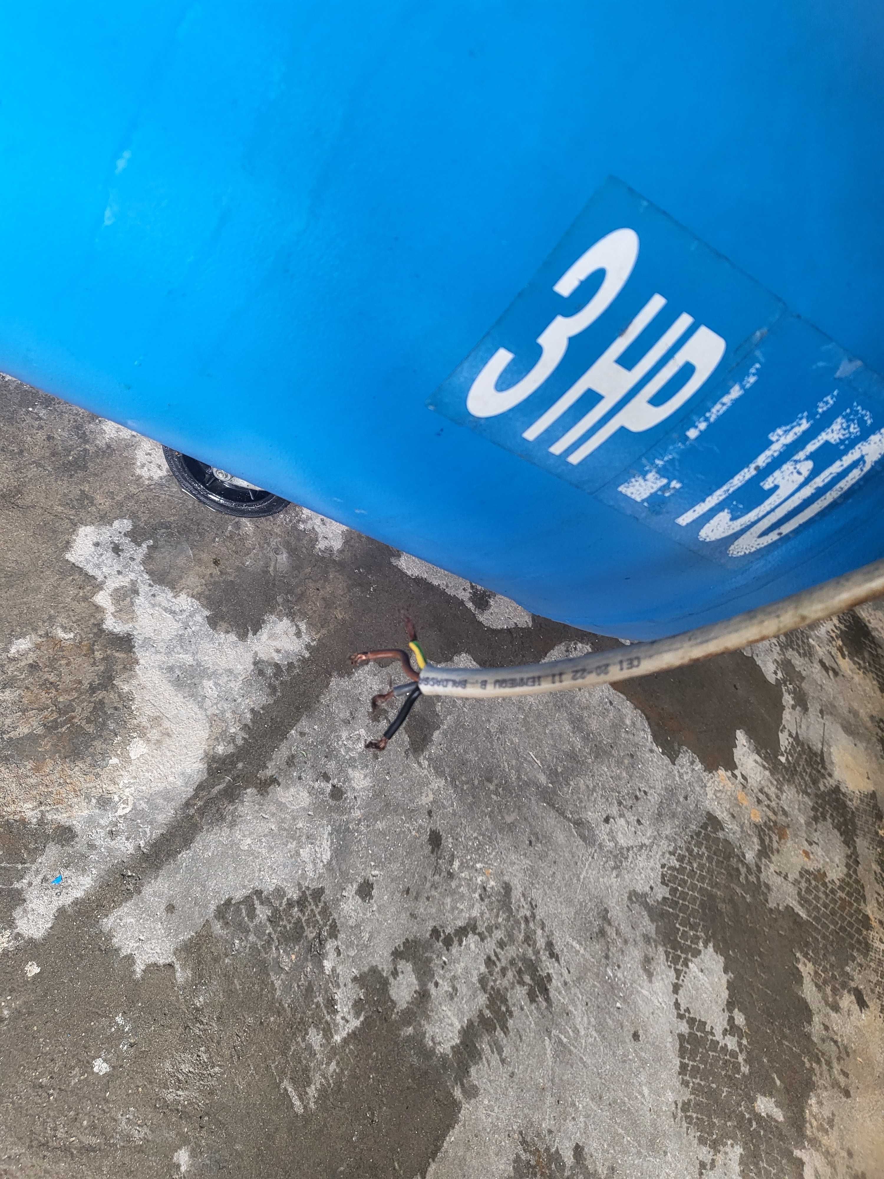 Vendo compressor trifasico