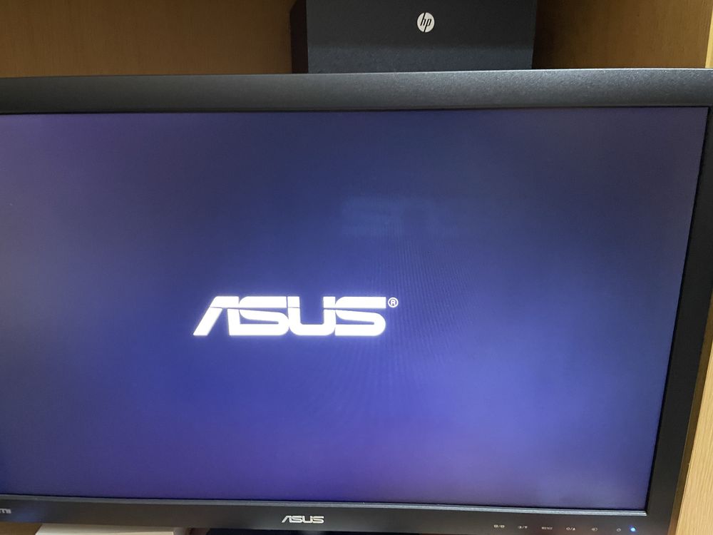 Monitor ASUS 22’’ como novo
