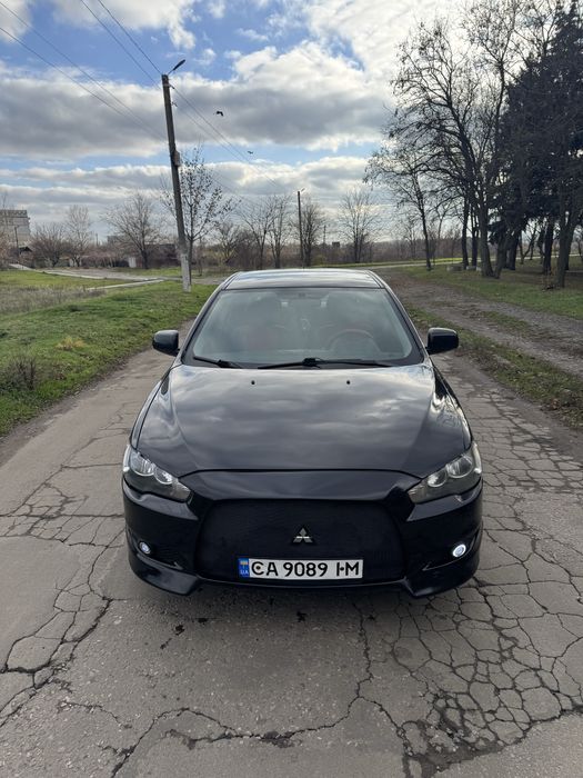 Продам Lancer X