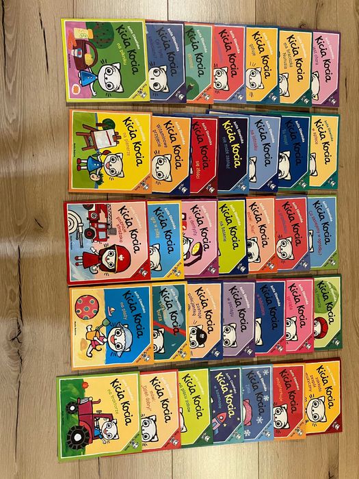 książki Kicia Kocia (35 sztuk) w miękkiej okładce