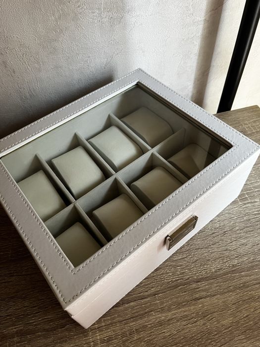 Шкатулка для годинників скринька НОВА біла