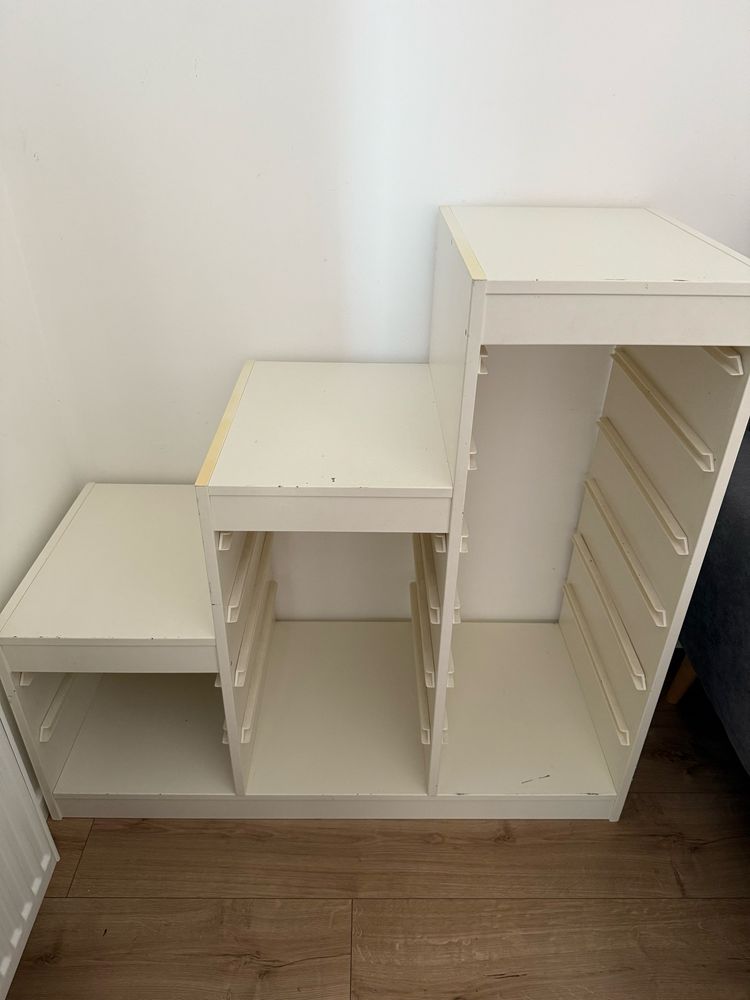 Regał z pojemnikami IKEA TROFAST