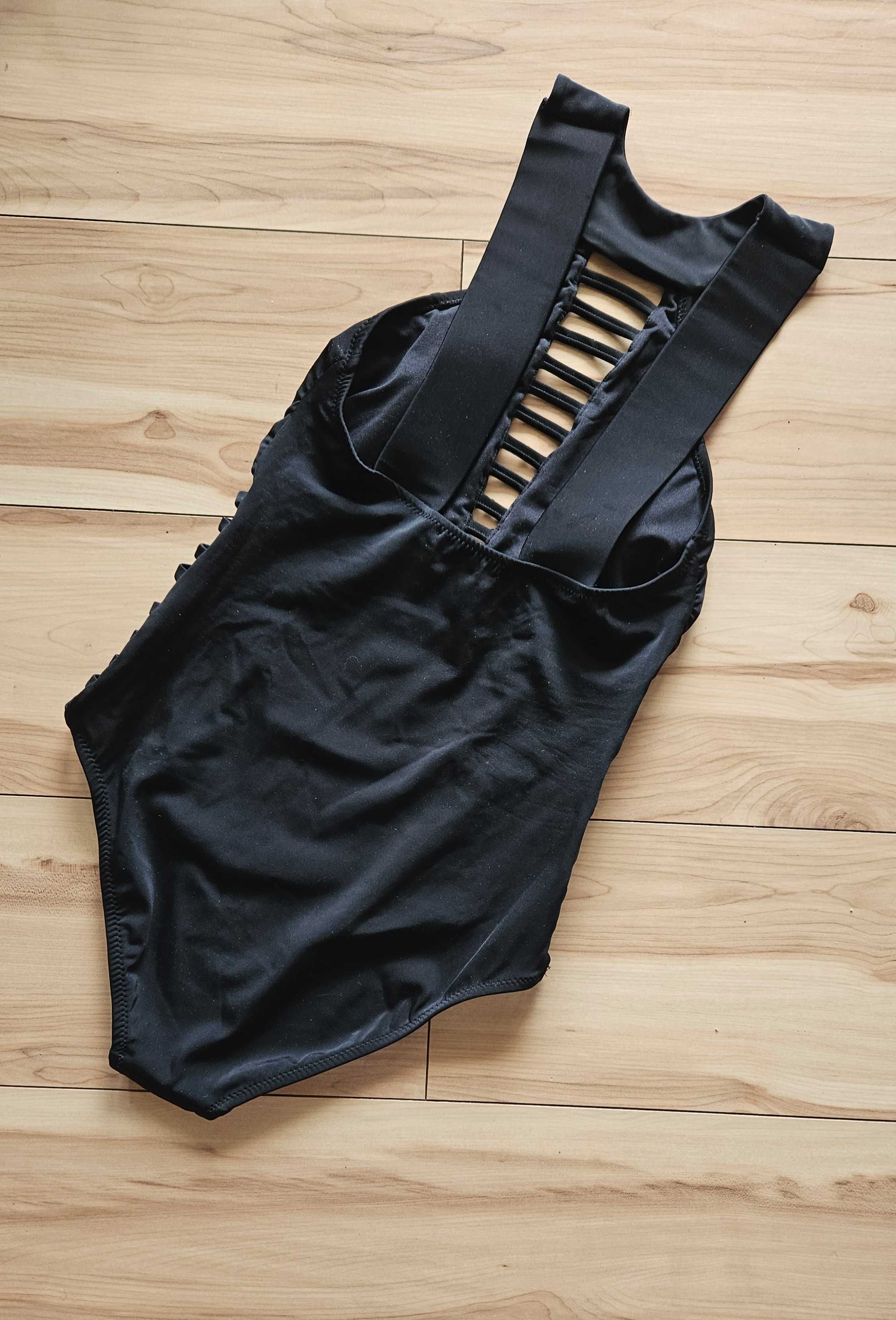 Strój kostium kąpielowy jednoczęściowy z wycięciami Versace S 36