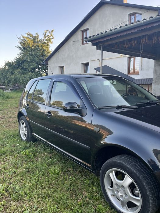 Volkswagen Golf 4