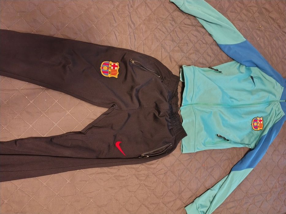 Dres piłkarski rozmiar 152