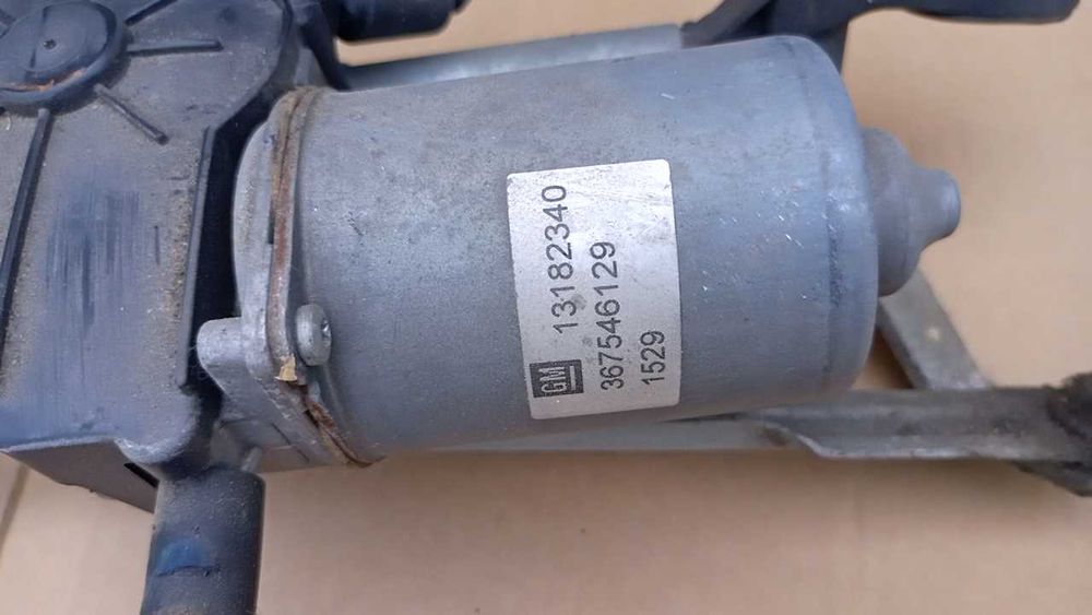 Mechanizm wycieraczek Opel Corsa D