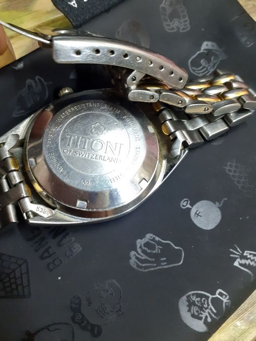 Мужские часы, швейцарские, оригинальные