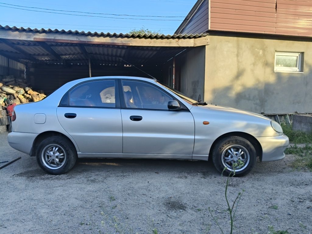 Daewoo Lanos 1.5
