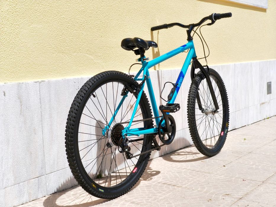 Bicicleta Berg - roda 26