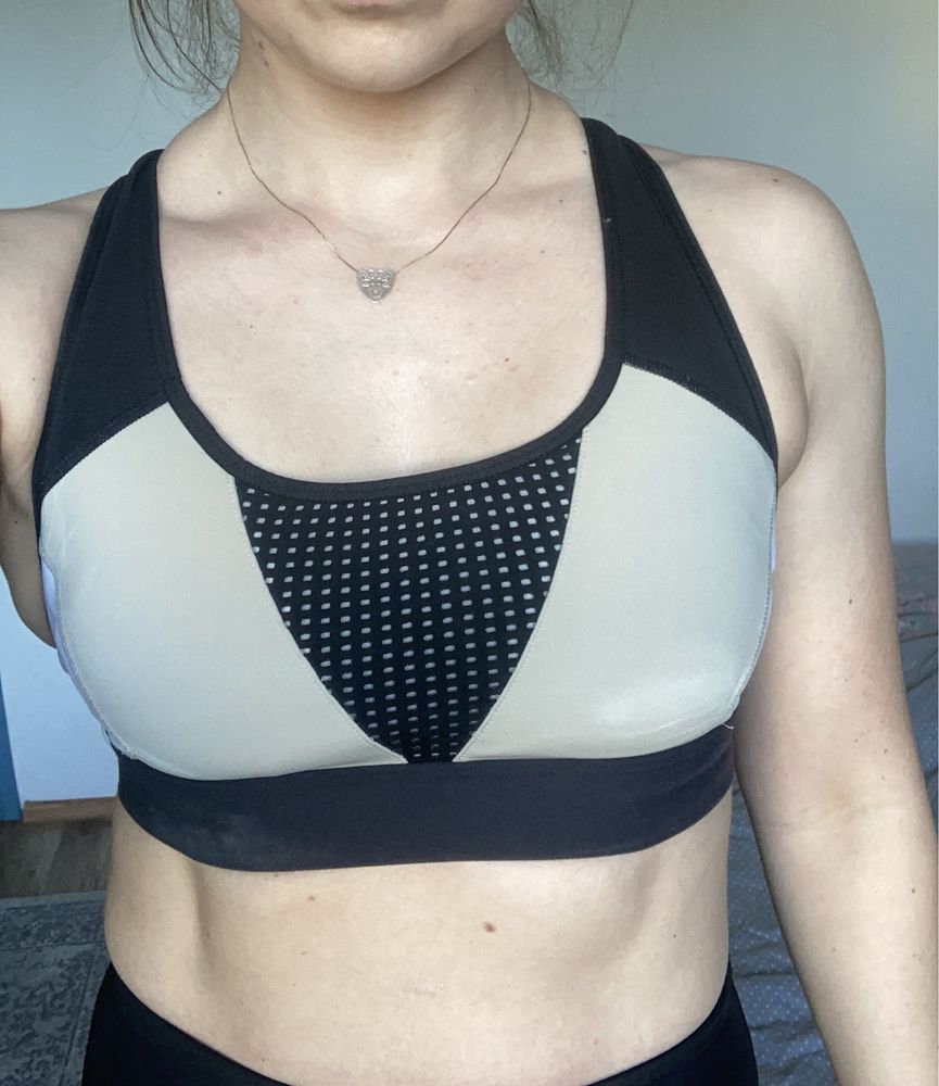 Top stanik biustonosz sportowy reebok r. S