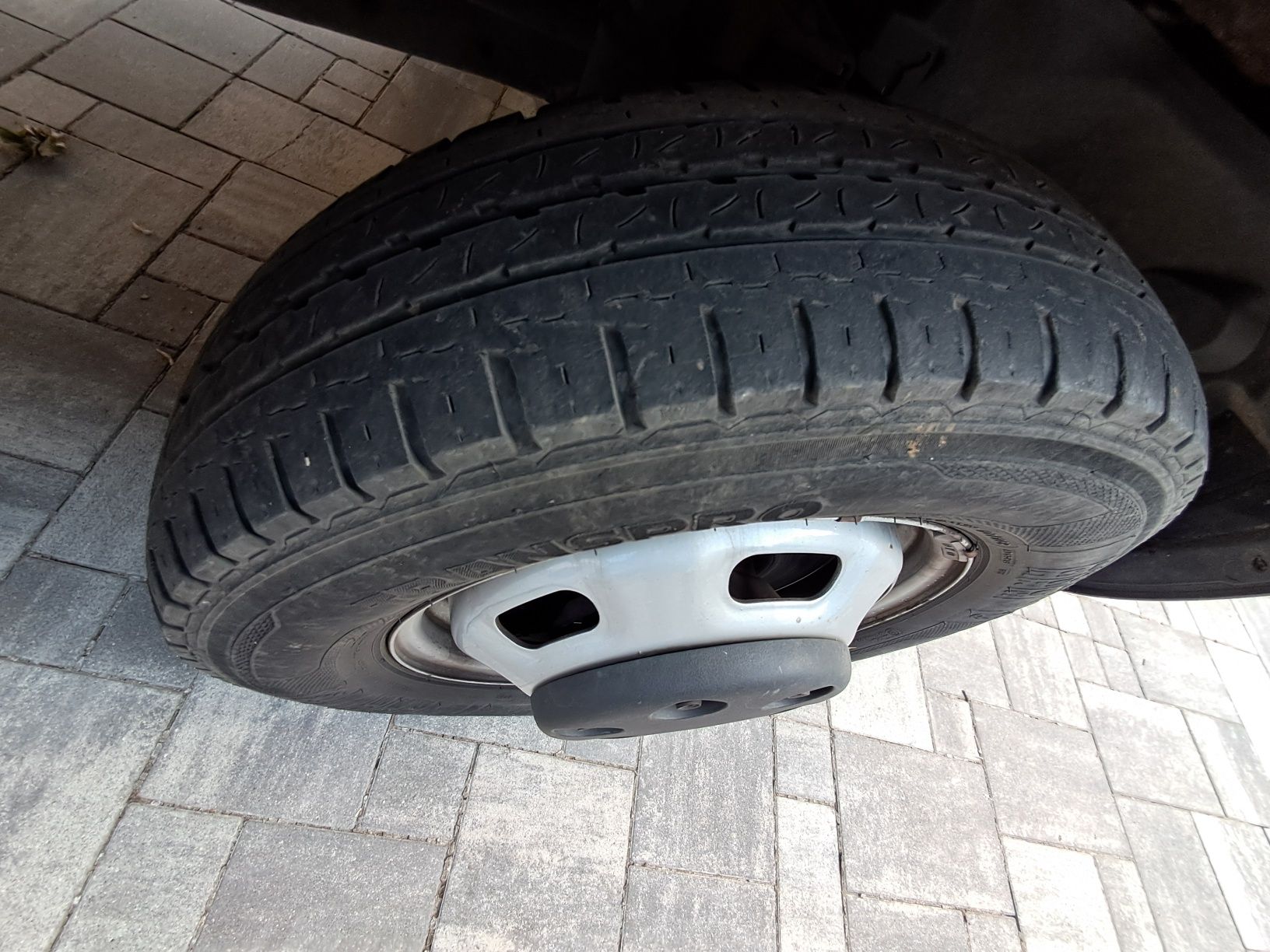 Iveco Daily 2007 kontener+winda 3.0 16v 150Km Bliźniak