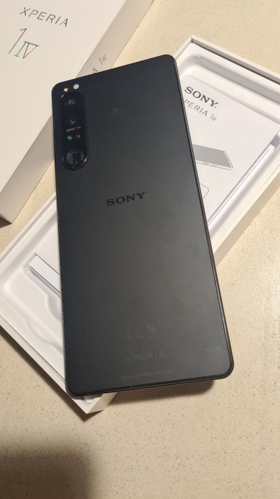 Sony Xperia 1 IV czarny / stan jak nowy / 256gb/12 gb dual sim