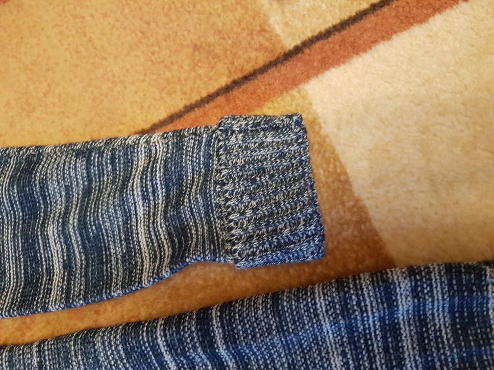 Sweter dla dziewczynki 158/164