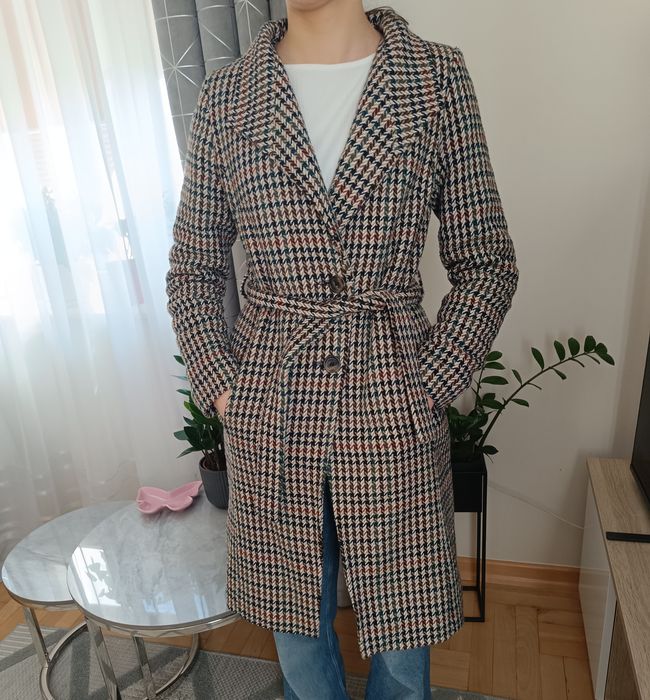 Przepiękny płaszcz w pepitke