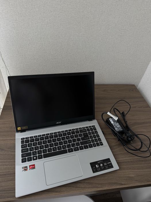 Ноутбук Acer Aspire 3 в ідеальному стані