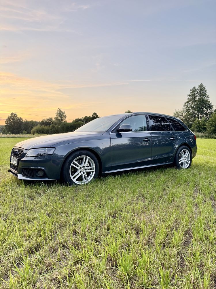 Samochod osobowy Audi a4 b8