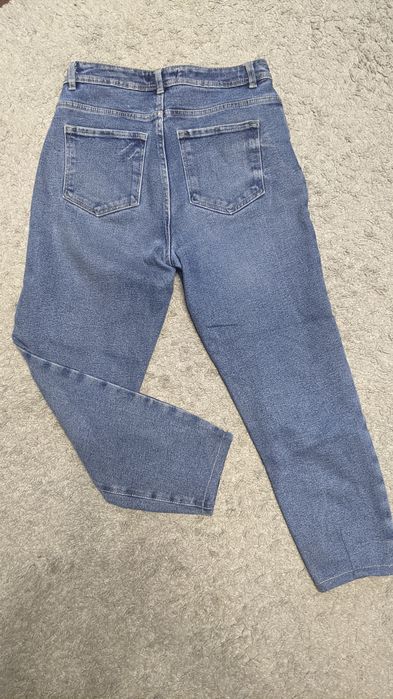 Джинсы разные и утеплённые на 48р.