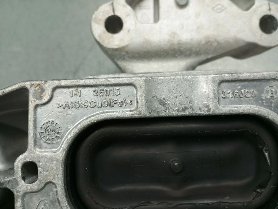 Apoio do motor RENAULT Master IV (F8__)