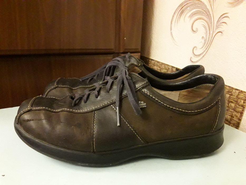 Кросовки туфли кожаные прочные скрип кожи 38 размер фабричные