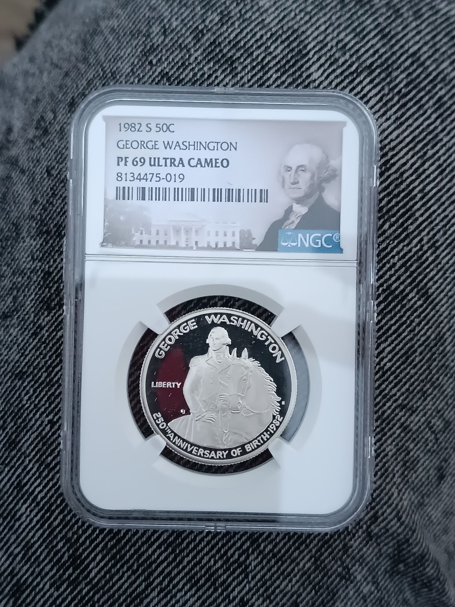 Півдолара 50 центів 1982 D 50C рік США NGC MS69