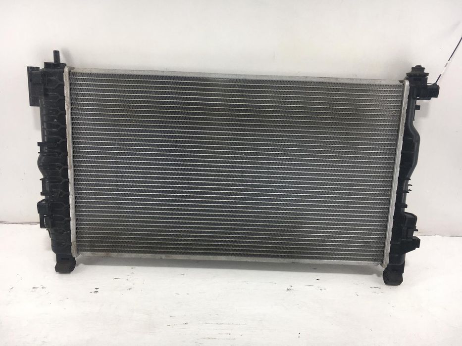 Радіатор CHEVROLET ORLANDO 2010-2017 13267667