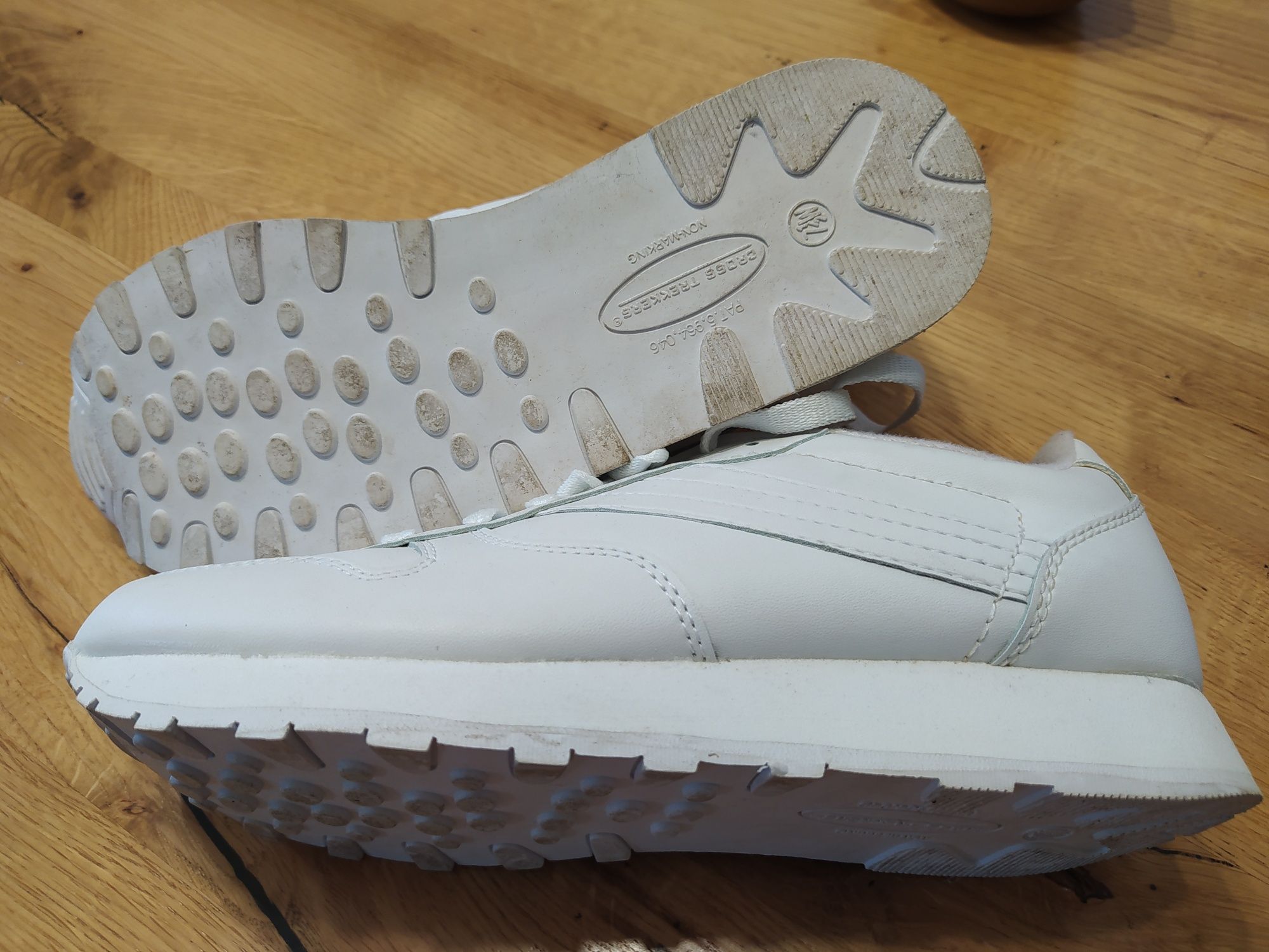 Buty sportowe Cross Trekkers rozmiar 39