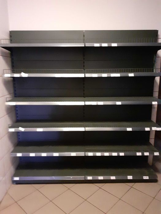 Regał sklepowy, wyposażenie sklepu